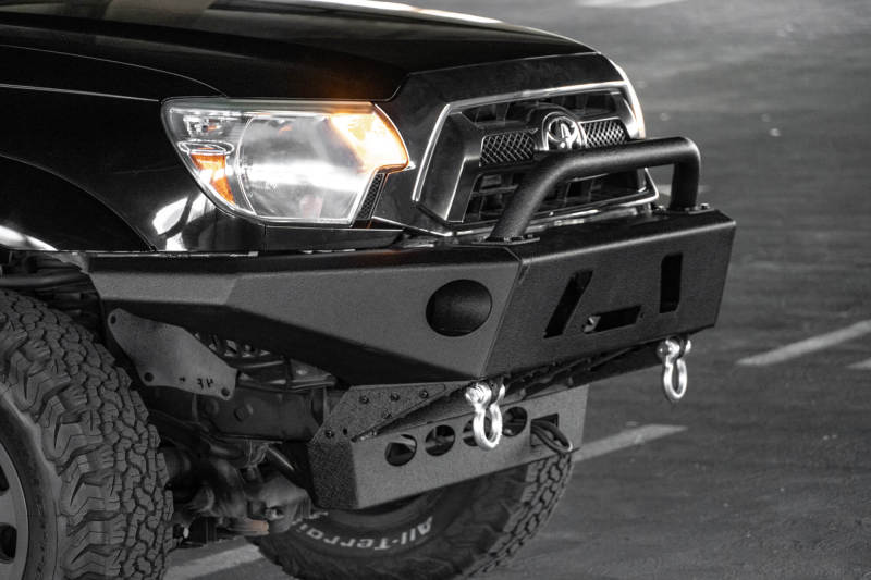 DV8 Offroad 05-15 Toyota Tacoma Front Bumper Winch Ready - Black Powdercoat