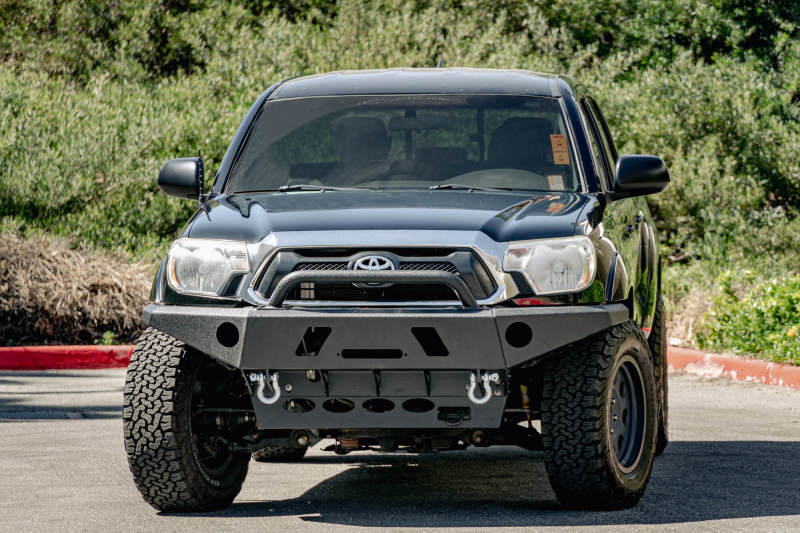 DV8 Offroad 05-15 Toyota Tacoma Front Bumper Winch Ready - Black Powdercoat