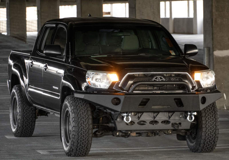 DV8 Offroad 05-15 Toyota Tacoma Front Bumper Winch Ready - Black Powdercoat